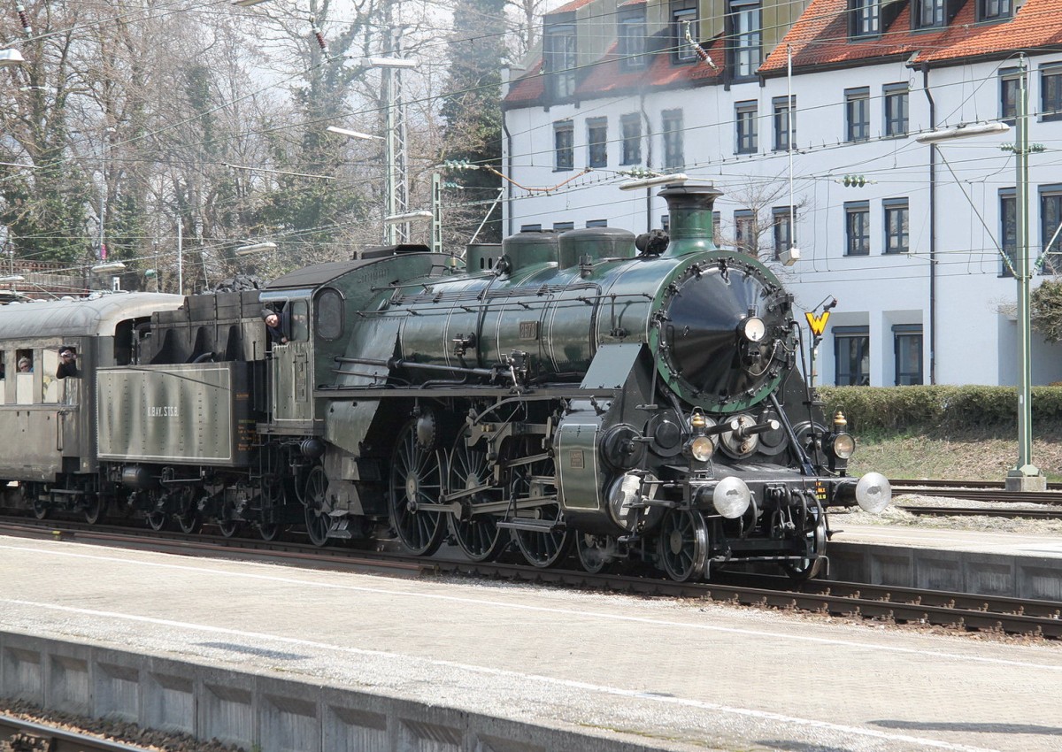 Fr manche,die schnste Dampflok Deutschlands,die S 3/6 3673 der K.Bay.Sts.Bahn (J.A.Maffei 1918)hier am 13.04.13 in Lindau Hbf.