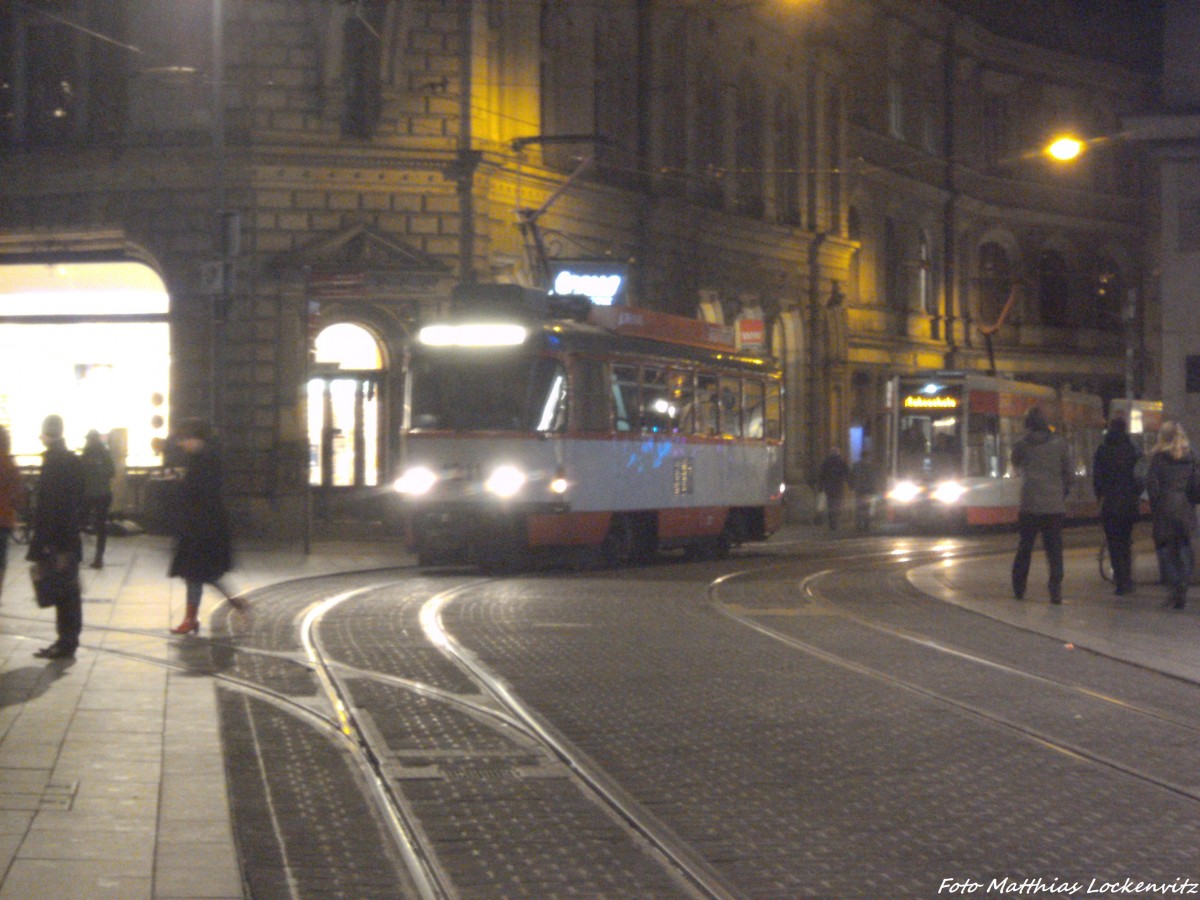 HAVAG Wagen 1211 an der Haltestelle Marktplatz am 19.11.14