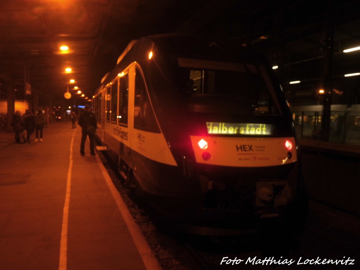 HEX VT 306 im Bahnhof Halle (Saale) Hbf am 14.12.15