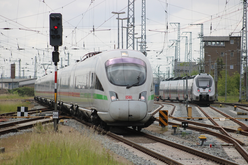 ICE-T und Hamster am 29.05.2022 im Rostocker Hbf.