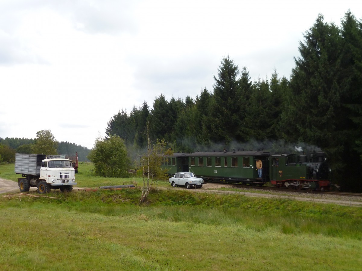 IK 54 zusehen am 22.09.12 bei der Ausfahrt in St�tzengr�n.