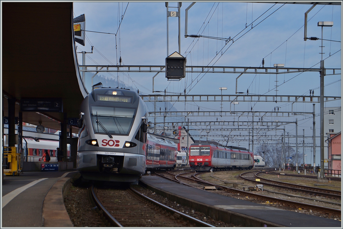 In Arth Goldau wartet ein SOB Flirt als S31 auf die Abfahrt nach Bibberbrugg.
17. März 2015