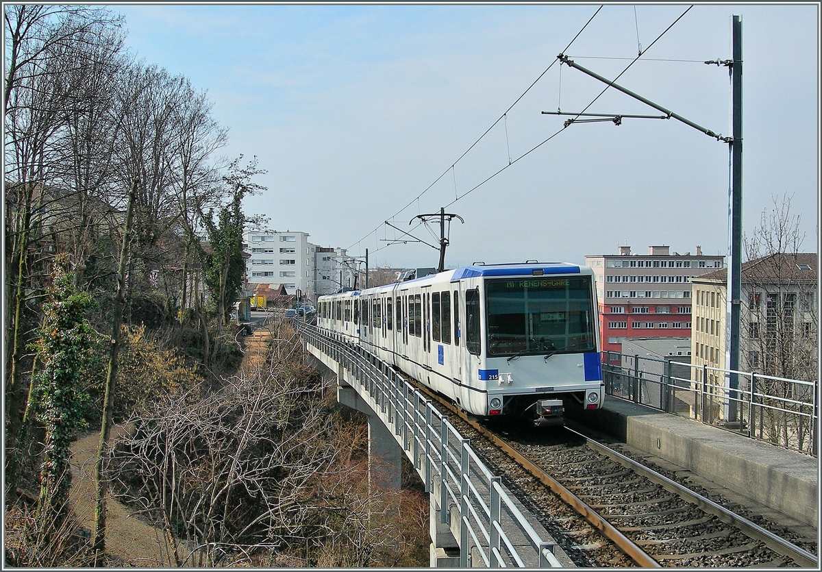 In Lausanne verkehren auf der m1 (Mtro Linie 1, die praktisch berall offen verluft) Bem 550.
3. Mrz 2011