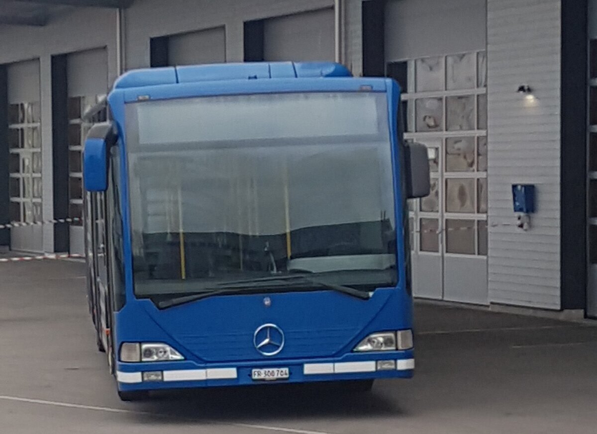 Interbus, Kerzers - FR 300'704 - Mercedes (ex AFA Adelboden Nr. 93; ex AFA Adelboden Nr. 5) am 17. Mrz 2018 in Kerzers, Interbus (Aufnahme: Norbert Clemenz)
