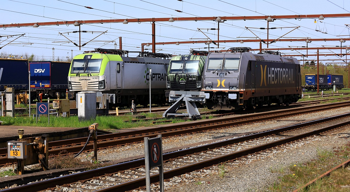 ITL/Captrain 193 785, AlphaTrains/TXL 193 582 und Hectors 241.008 abgestellt in Pattburg/DK. 01.05.2023