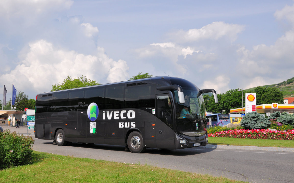 IVECO Magelys aus der BRD in Krems gesehen.