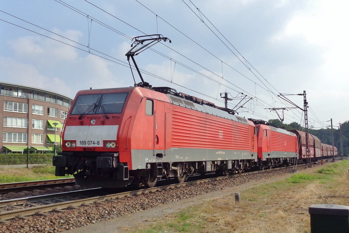 Kohlezug mit 189 074 treft am 22 Augustus 2018 in Venlo ein.