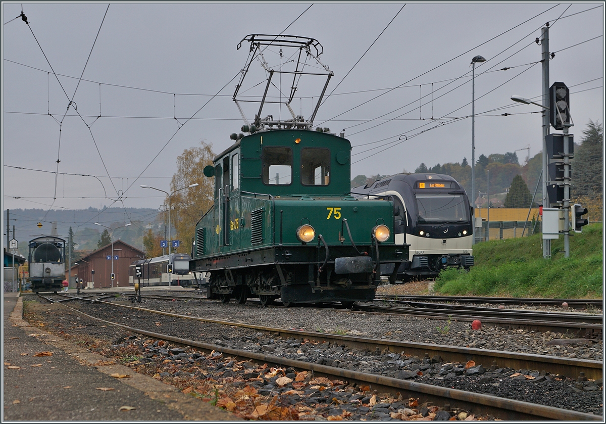  La DER 2021 du Blonay-Chamby  - seit zwei drei Jahren schließt die Blonay Chamby Bahn ihre Saison mit einem verstärkten Fahrplan am letzten Betriebs-Wochenende. Eine gute Gelegenheit nochmals ein paar Bilder der Museumsbahn anzufertigen, insbesondere auch, da für den Bahnfotografen die Besucherzahlen im Verhältnis zu den Pfingst- oder September-Festivals weitaus angenehmer ausfallen. Im Bild die +GF+ Ge 4/4 75 (Baujahr 1913 SLM/MFO) in Blonay. 30. Oktober 2021 