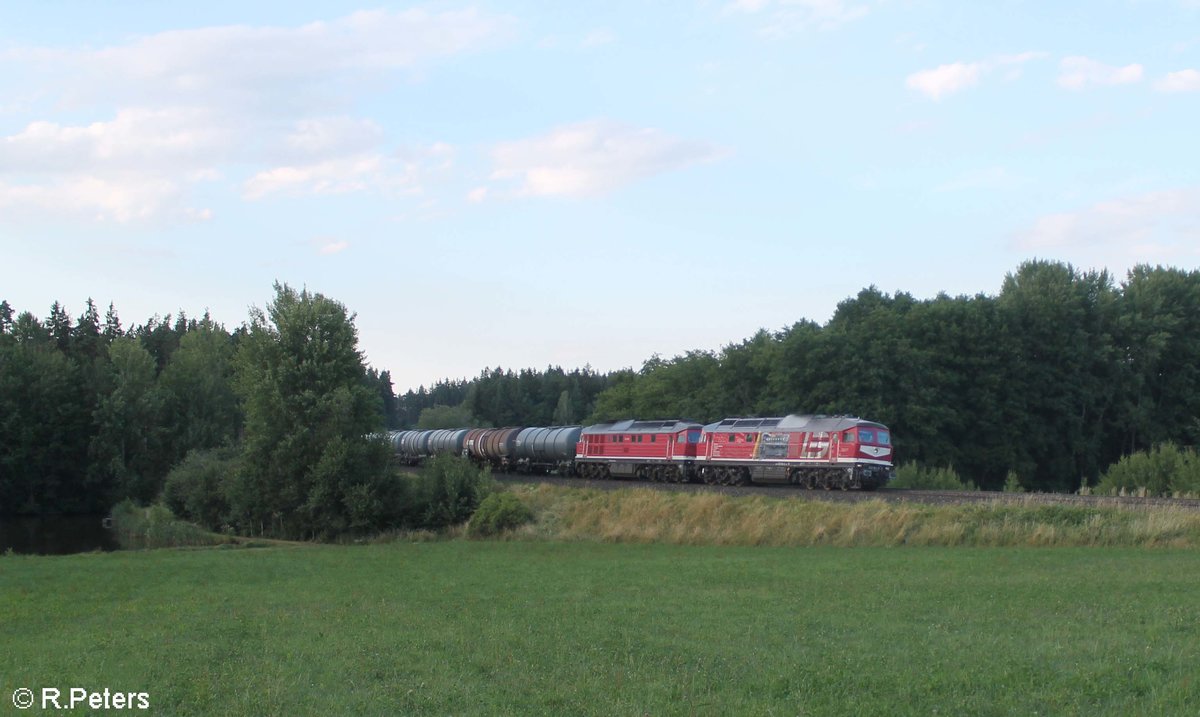 LEG 232 182 + 232 238 mit DGS 95451 Bitterfeld - Neustadt/Donau bei Oberteich. 23.07.20