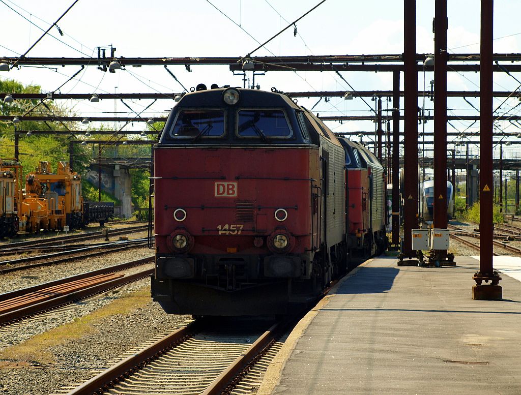 Litra MZ 1457 zeigt deutlich ihren neuen Besitzer...Fredericia/DK 01.05.2011.