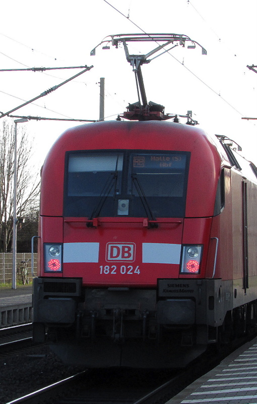 Lok Portrait von 182 024.