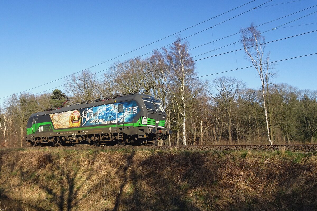 LTE 193 232 fliegt solo durch Tilburg Oude Warande am 8 Mrz 2022.