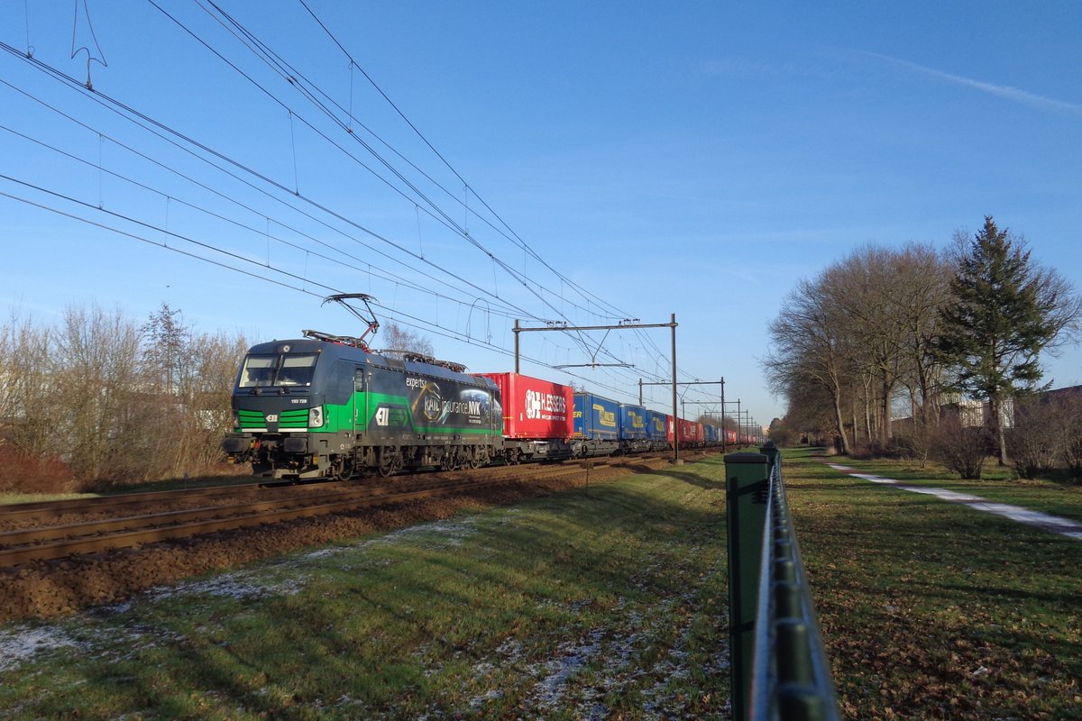 LTE 193 728 zieht der Rzepin-Shuttle durch Alverna am 18 Jnner 2019.