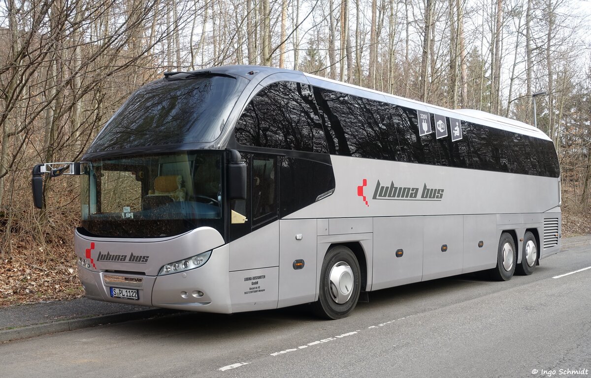 Lubina Busfahrten aus Stuttgart | S-PL 1122 | Neoplan N 1217 HDC Cityliner | 26.02.2021 in Stuttgart