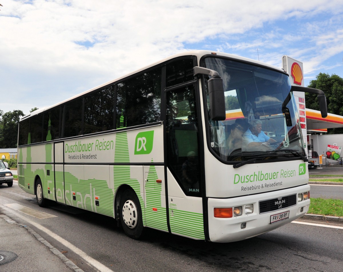 MAN von Duschelbauer Reisen aus sterreich am 12.Juli 2014 in Krems.