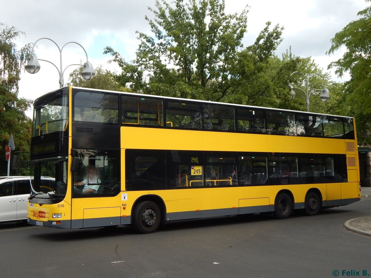 MAN Lion's City DD der BVG in Berlin.