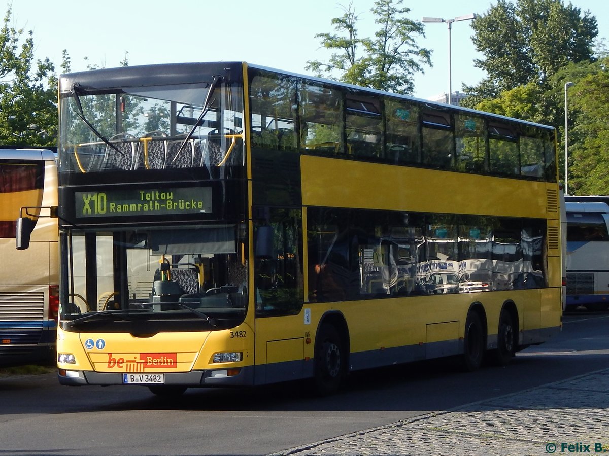 MAN Lion's City DD der BVG in Berlin.