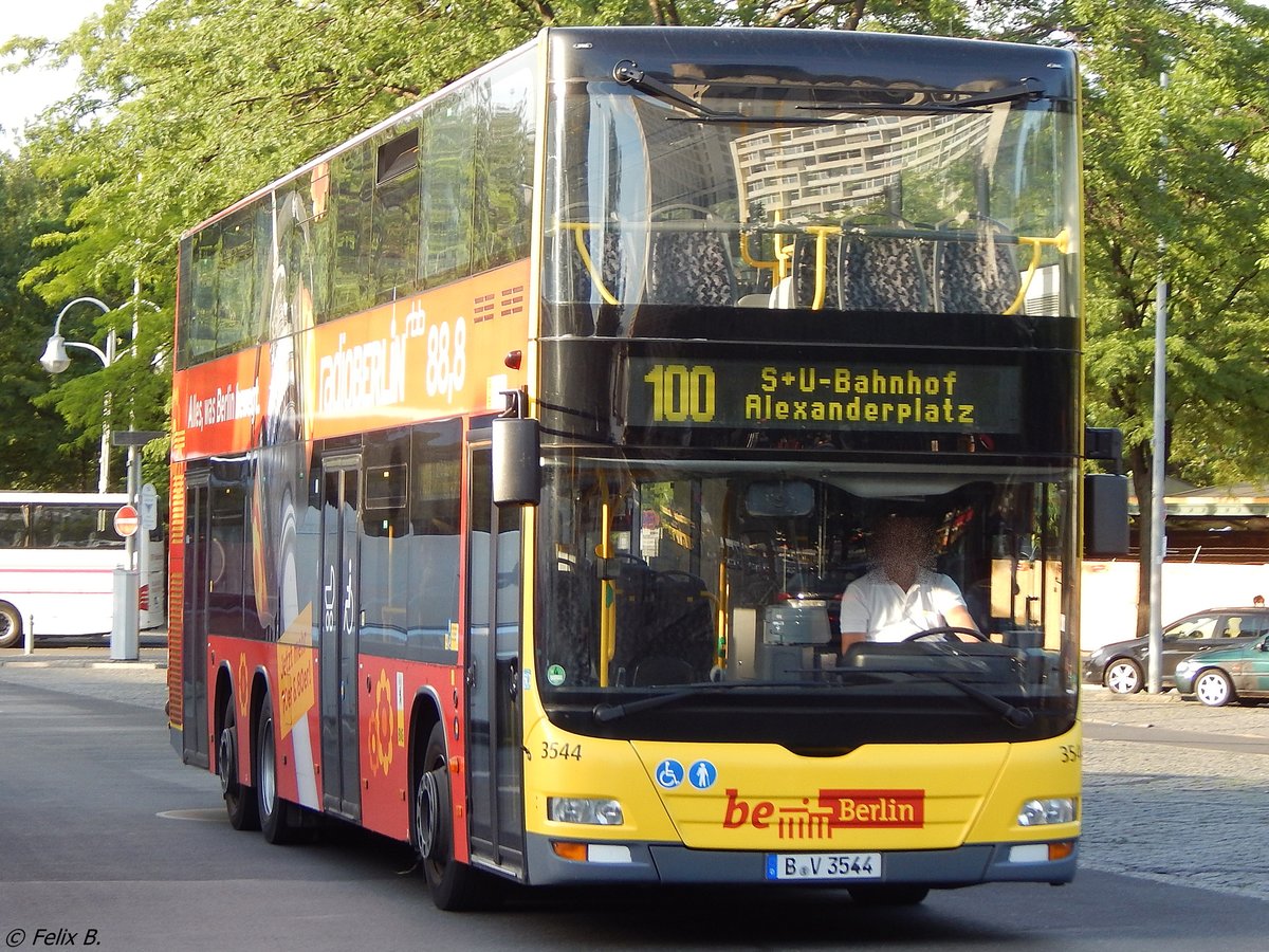 MAN Lion's City DD der BVG in Berlin.