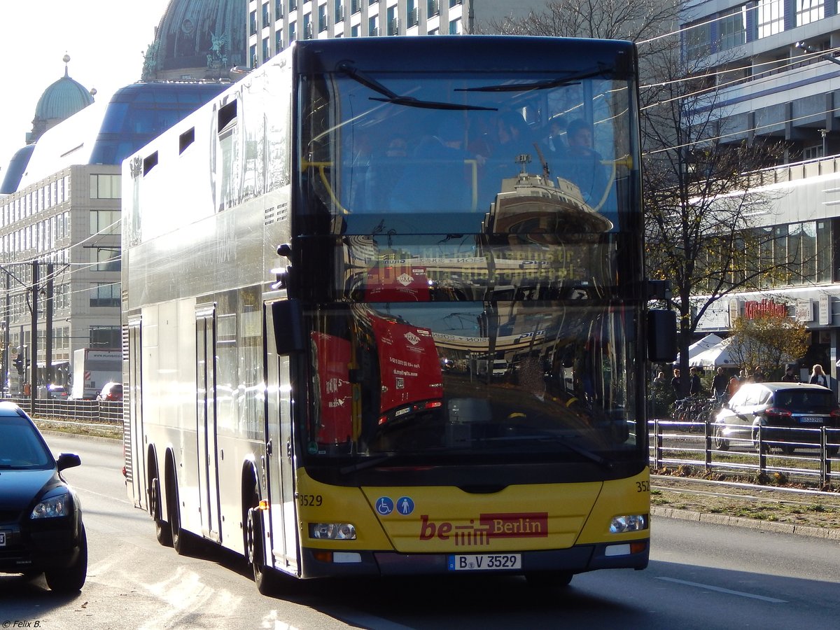 MAN Lion's City DD der BVG in Berlin.