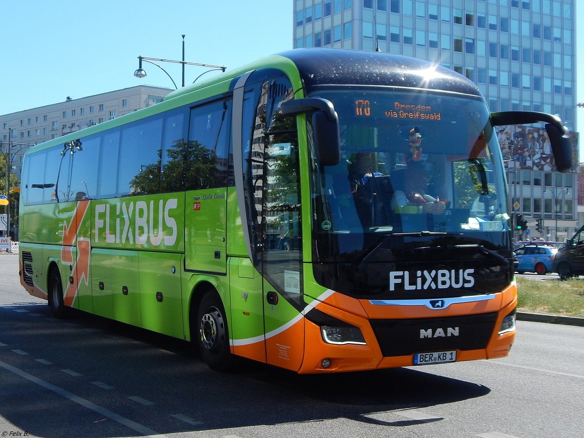 MAN Lion's Coach von Flixbus/Karsten Brust aus Deutschland in Berlin. 