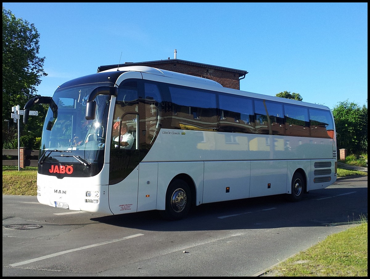 MAN Lion's Coach von Jabo aus Deutschland in Sassnitz.