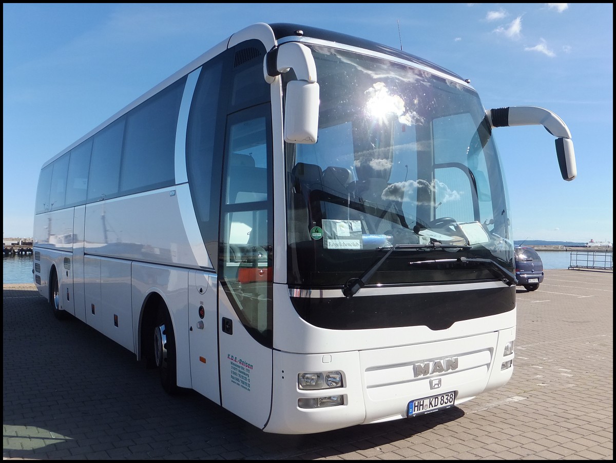 MAN Lion's Coach von K.D.E. Reisen aus Deutschland im Stadthafen Sassnitz.