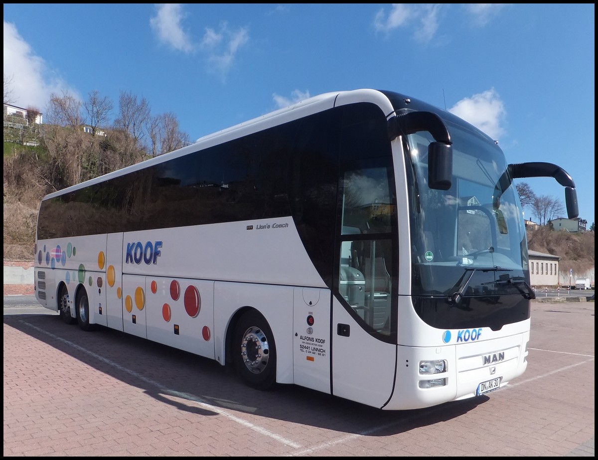 MAN Lion's Coach von Koof aus Deutschland im Stadthafen Sassnitz.