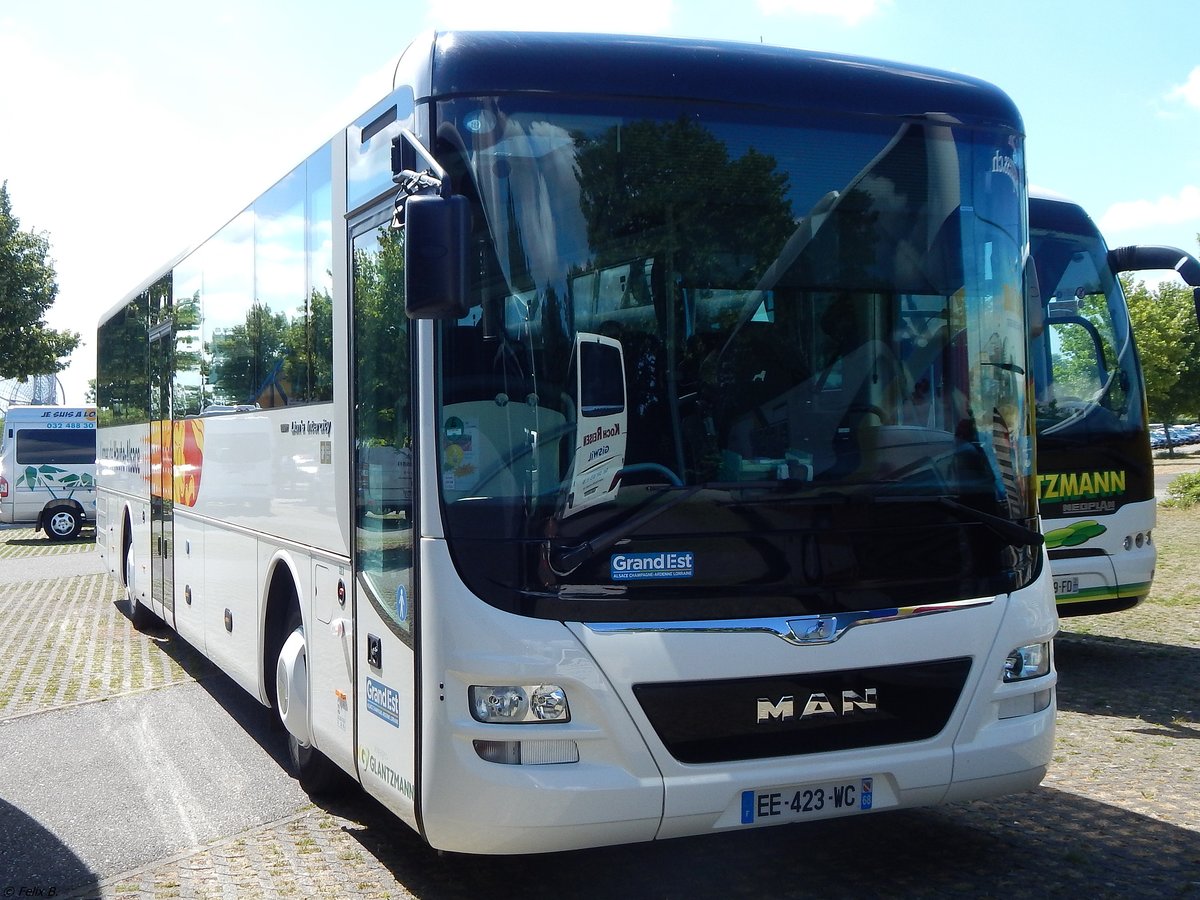 MAN Lion's Intercity von Glantzmann aus Frankreich am Europapark Rust.