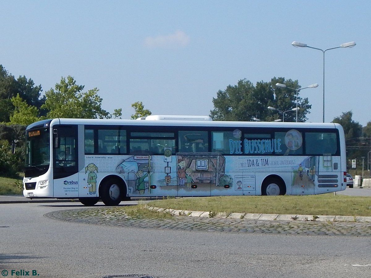 MAN Lion's Intercity von Regionalbus Rostock in Rostock.