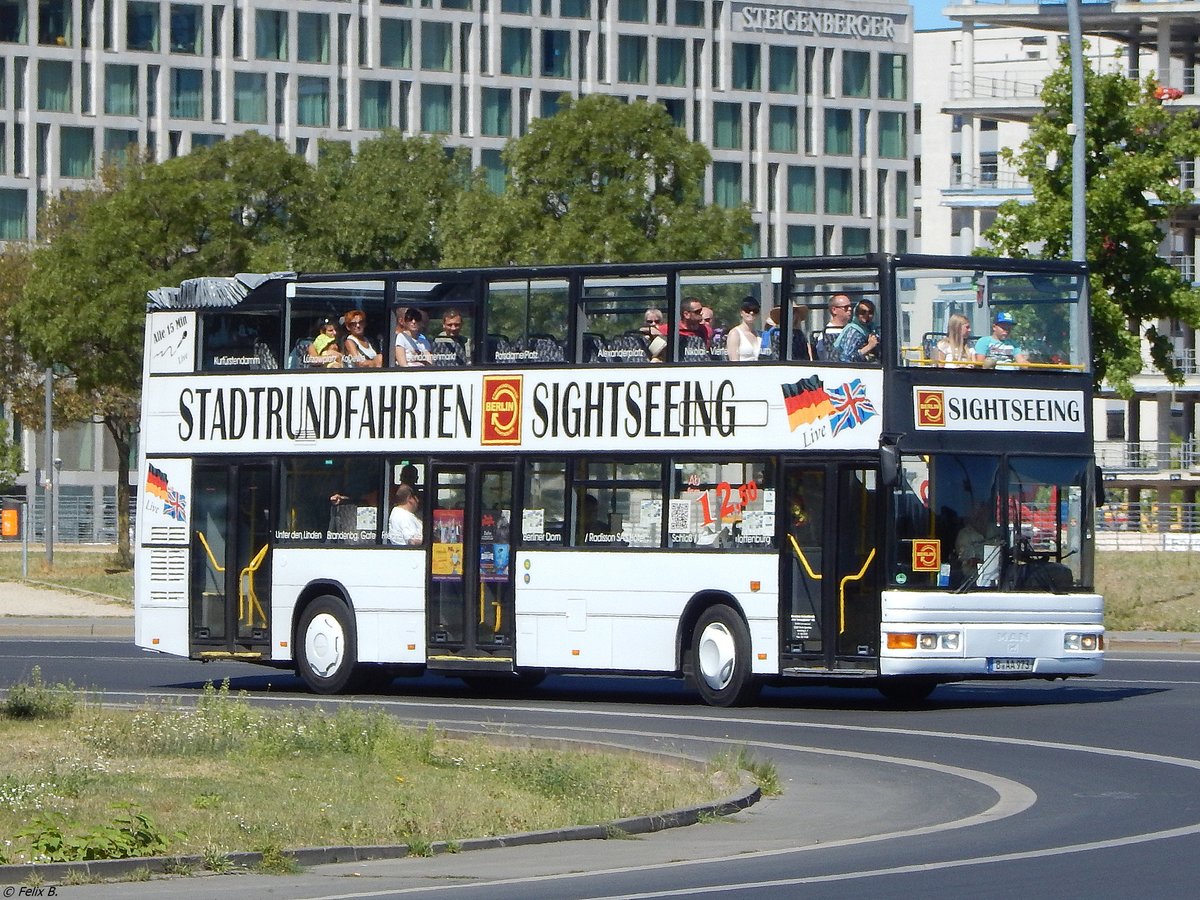 MAN ND 202 von Der Tempelhofer aus Deutschland in Berlin.