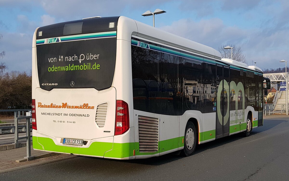 MB Citaro vom Reisebüro WISSMÜLLER steht am Busbahnhof in Michelstadt