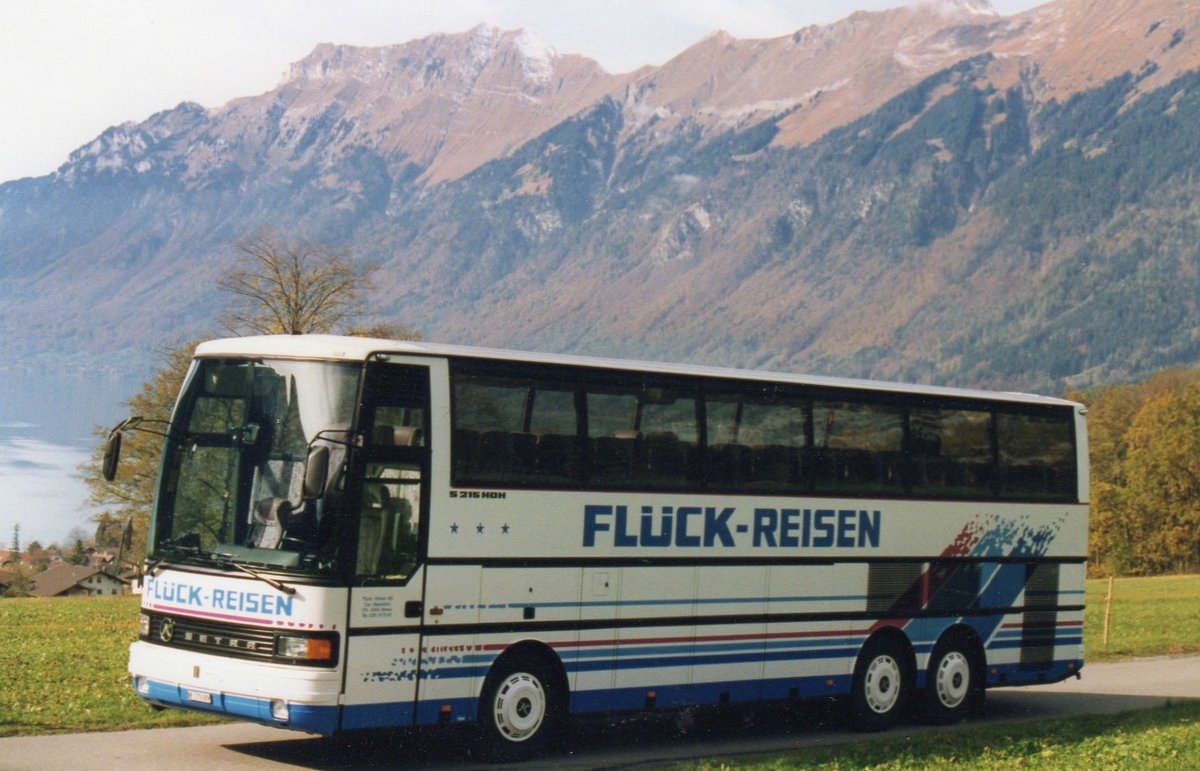 (MD125) - Aus dem Archiv: Flck, Brienz - BE 170'009 - Setra im Oktober 1994 in Brienz