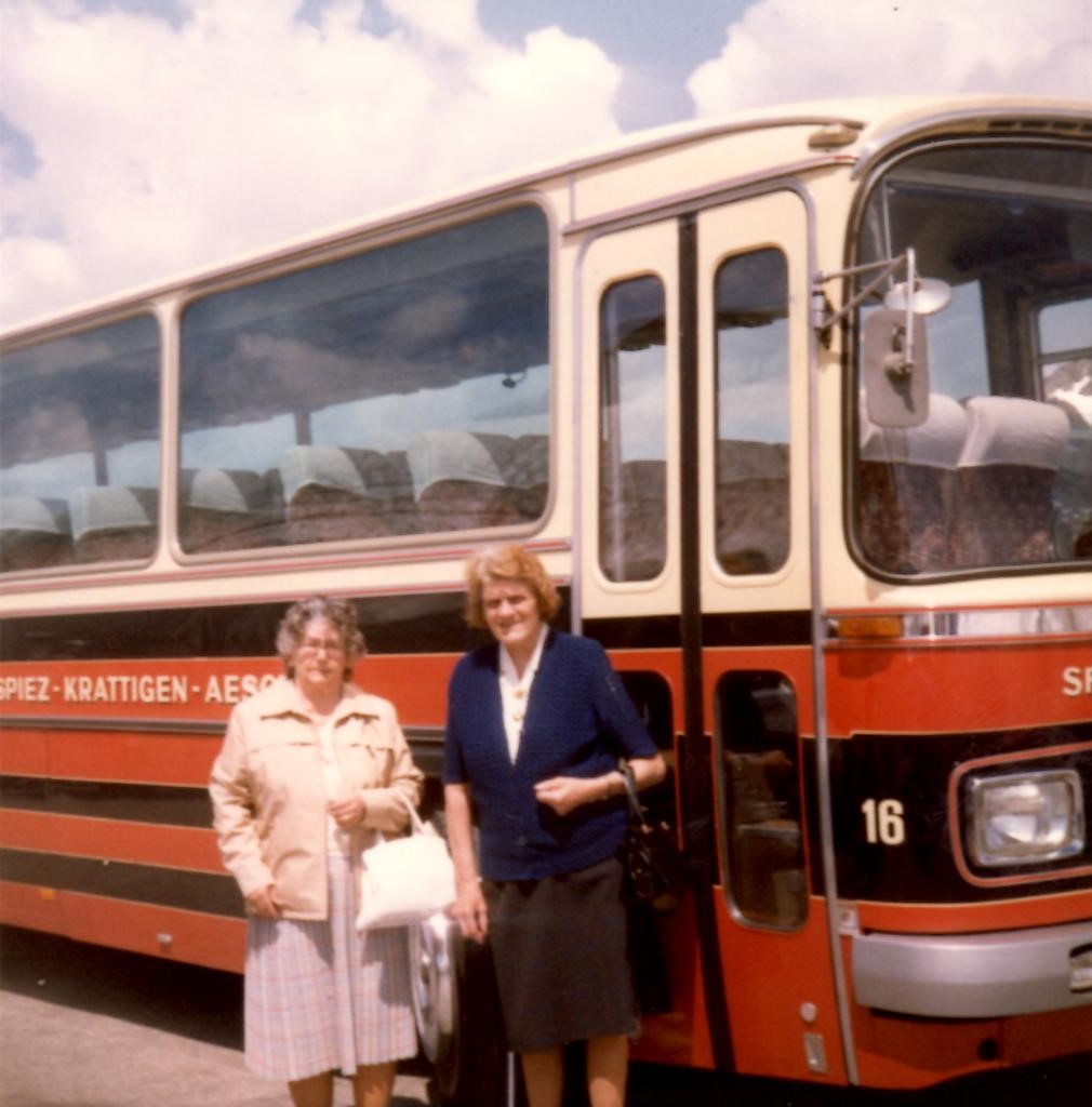 (MD212) - Aus dem Archiv: ASKA Aeschi - Nr. 16/BE 326'040 - Mercedes/R&J im August 1983