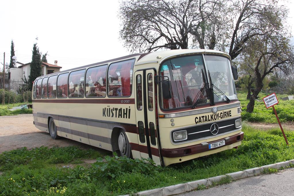 Mercedes Benz Reisebus O 302 am 13.1.2019 in Kyrenia auf Nordzypern.