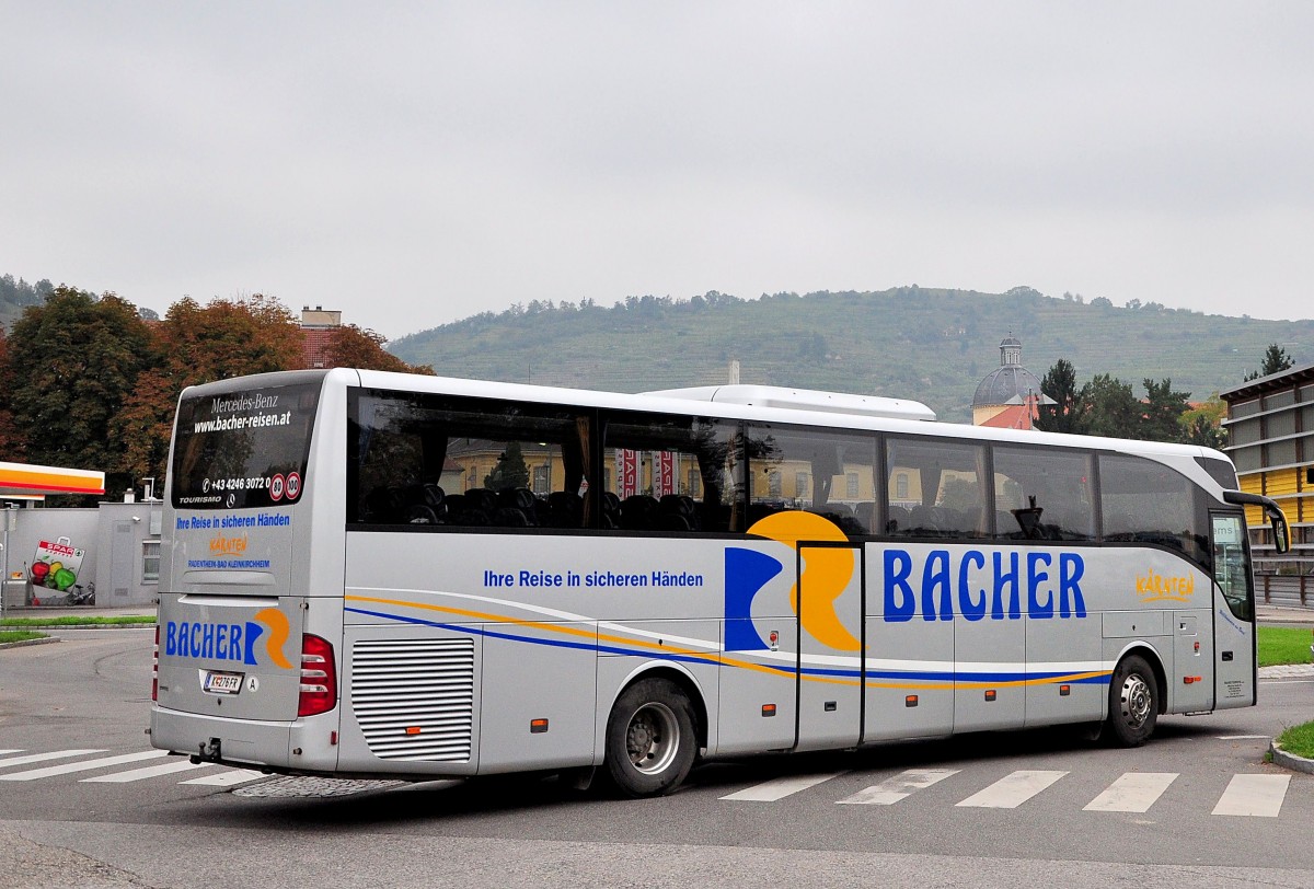 Mercedes Benz Tourismo von Bacher Reisen aus sterreich am 4.Okt.2014 in Krems.