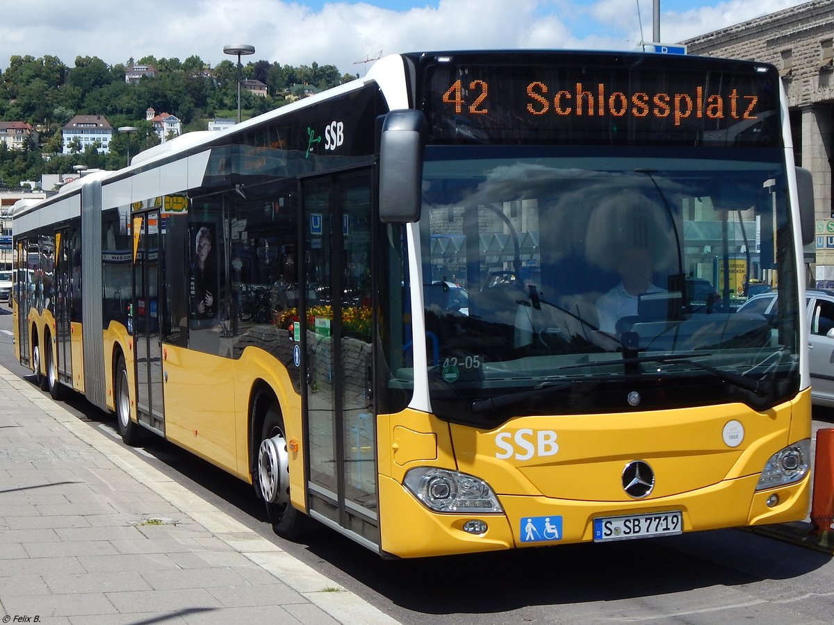 Mercedes CapaCity der SSB in Stuttgart.