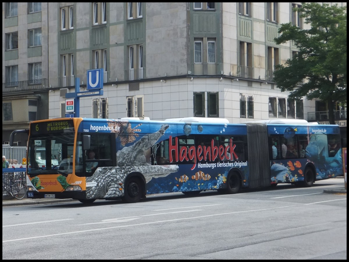 Mercedes Citaro I der Hamburger Hochbahn AG in Hamburg.