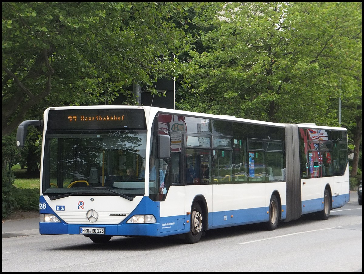 Mercedes Citaro I der Rostocker Straenbahn AG in Rostock.