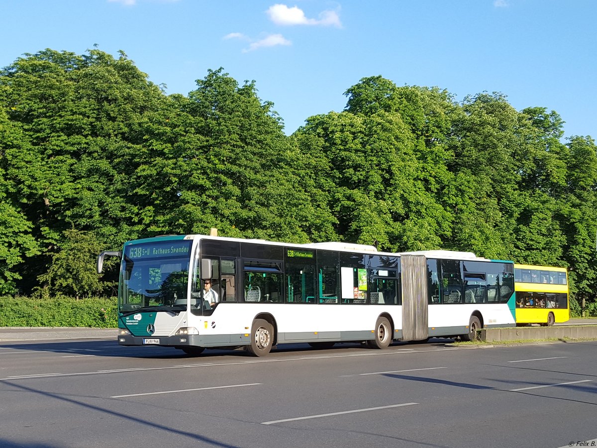 Mercedes Citaro I vom Verkehrsbetrieb Potsdam in Berlin. 