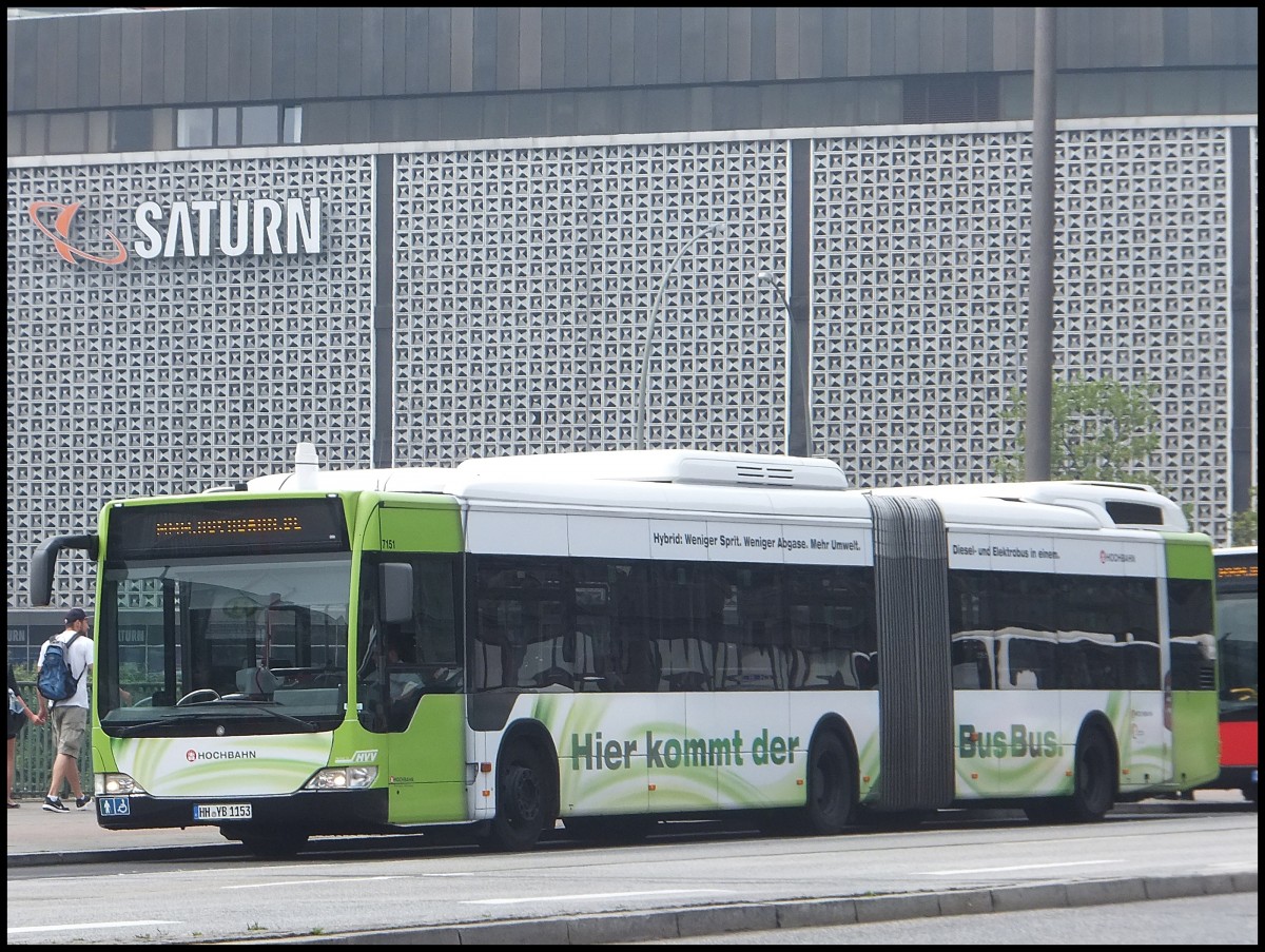 Mercedes Citaro II GDH der Hamburger Hochbahn AG in Hamburg.