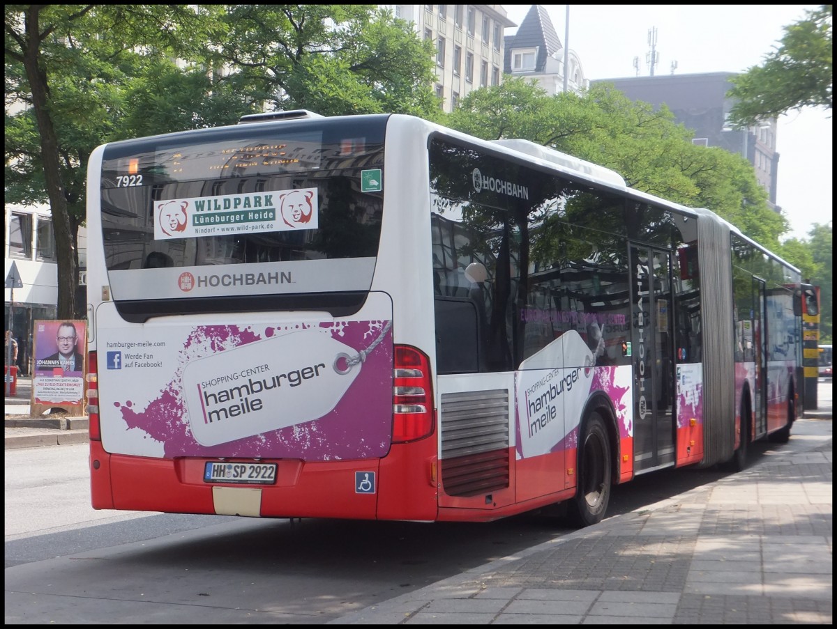 Mercedes Citaro II der Hamburger Hochbahn AG in Hamburg.