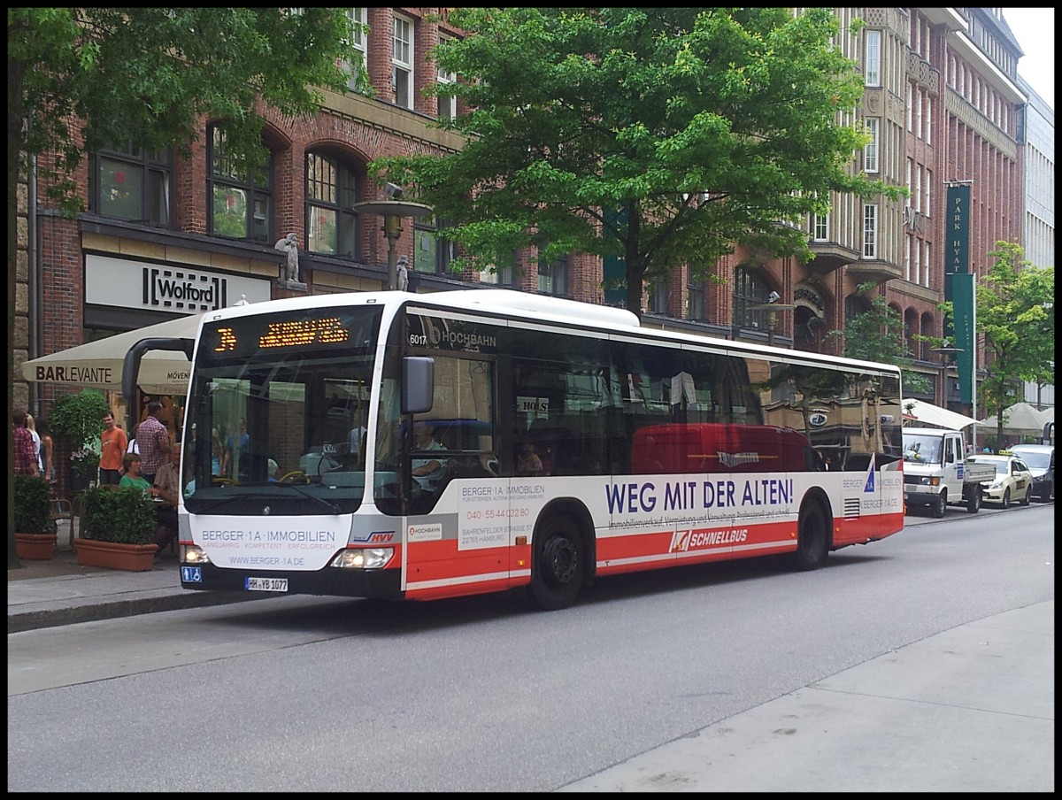 Mercedes Citaro II der Hamburger Hochbahn AG in Hamburg.