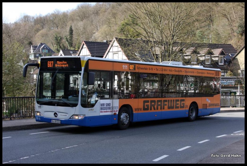 Mercedes Citaro der Stadtwerke Solingen hlt am 12.5.2015 auf der Fahrt zur Solinger Innenstadt im Stadtteil Burg.