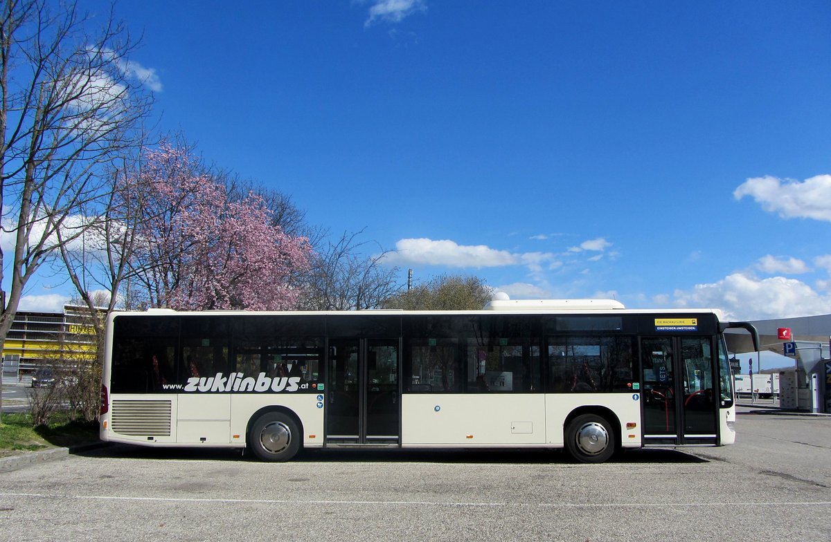 Mercedes Citaro von Zuklinbus aus Niedersterreich in Krems gesehen.