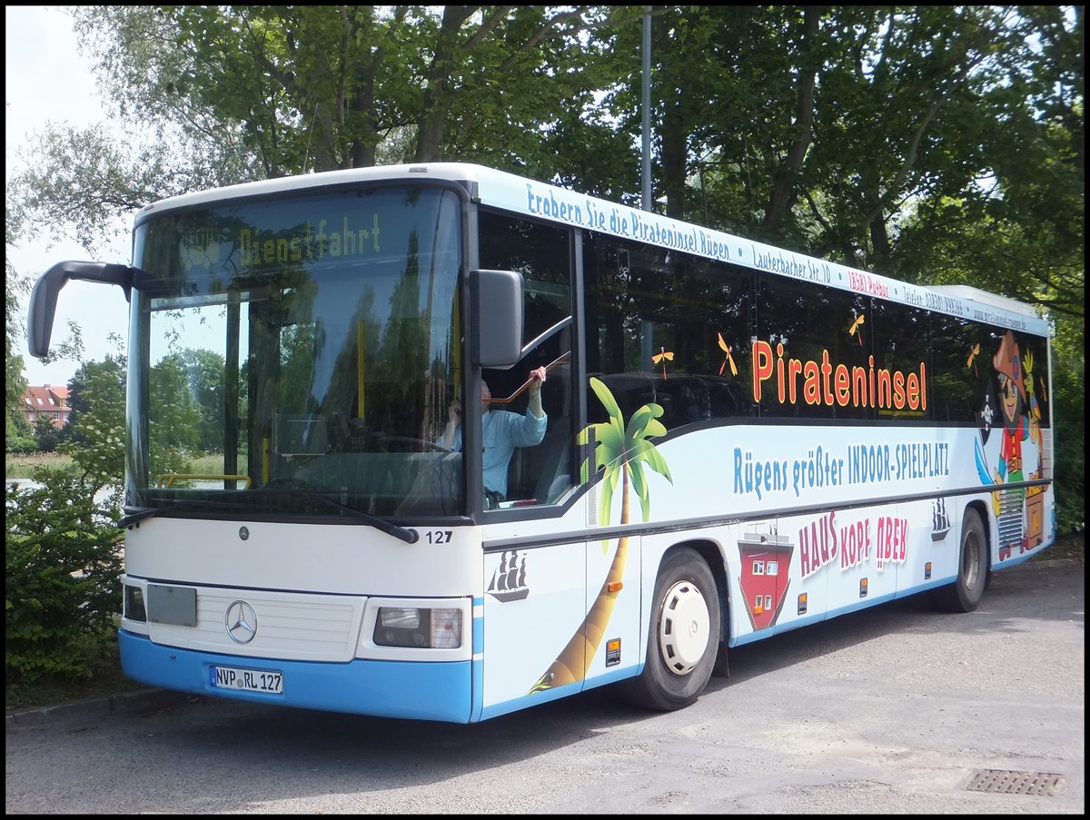 Mercedes Integro der Kraftverkehrsgesellschaft mbH Ribnitz-Damgarten in Stralsund.