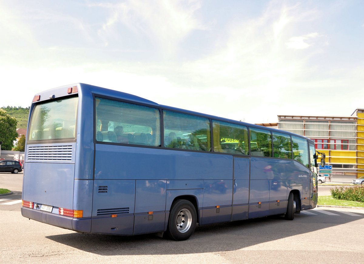 Mercedes O 404 aus der CZ in Krems gesehen.