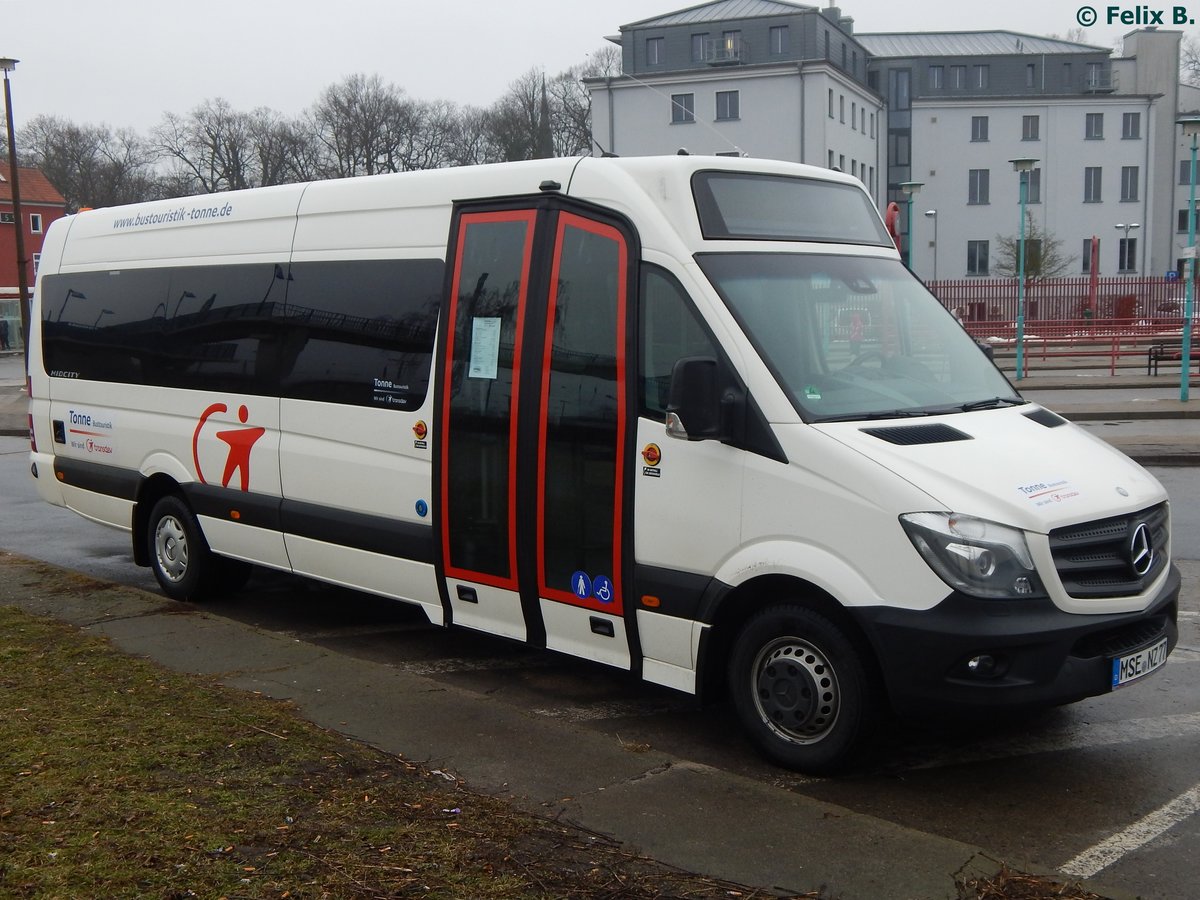 Mercedes Sprinter von Tonne aus Deutschland in Neubrandenburg. 