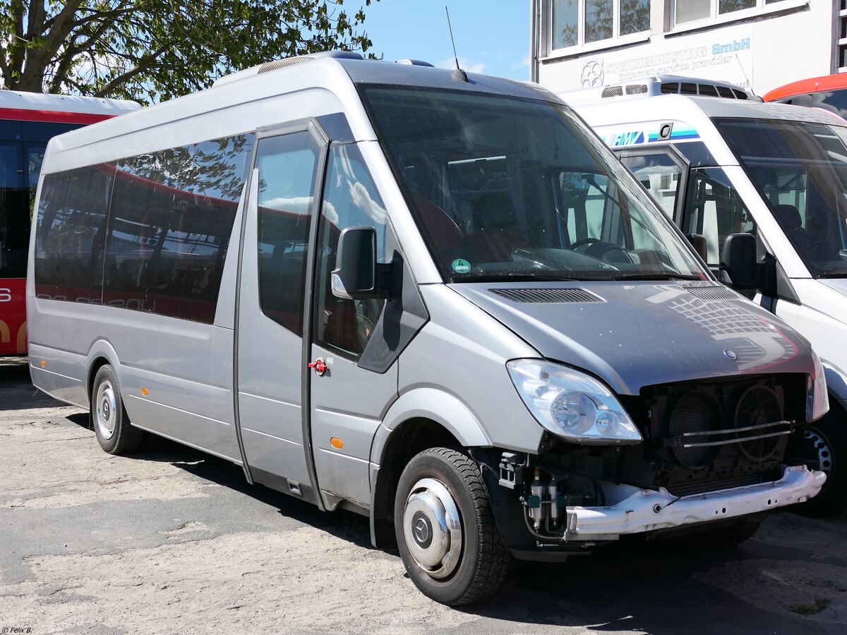 Mercedes Sprinter von URB aus Deutschland (ex H. Kortschlag Fahrservice - P-HK 781) in Ueckermünde.