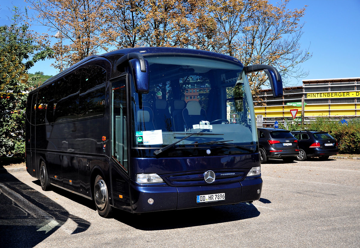 Mercedes Tourino von Herole Reisen aus der BRD in Krems gesehen.