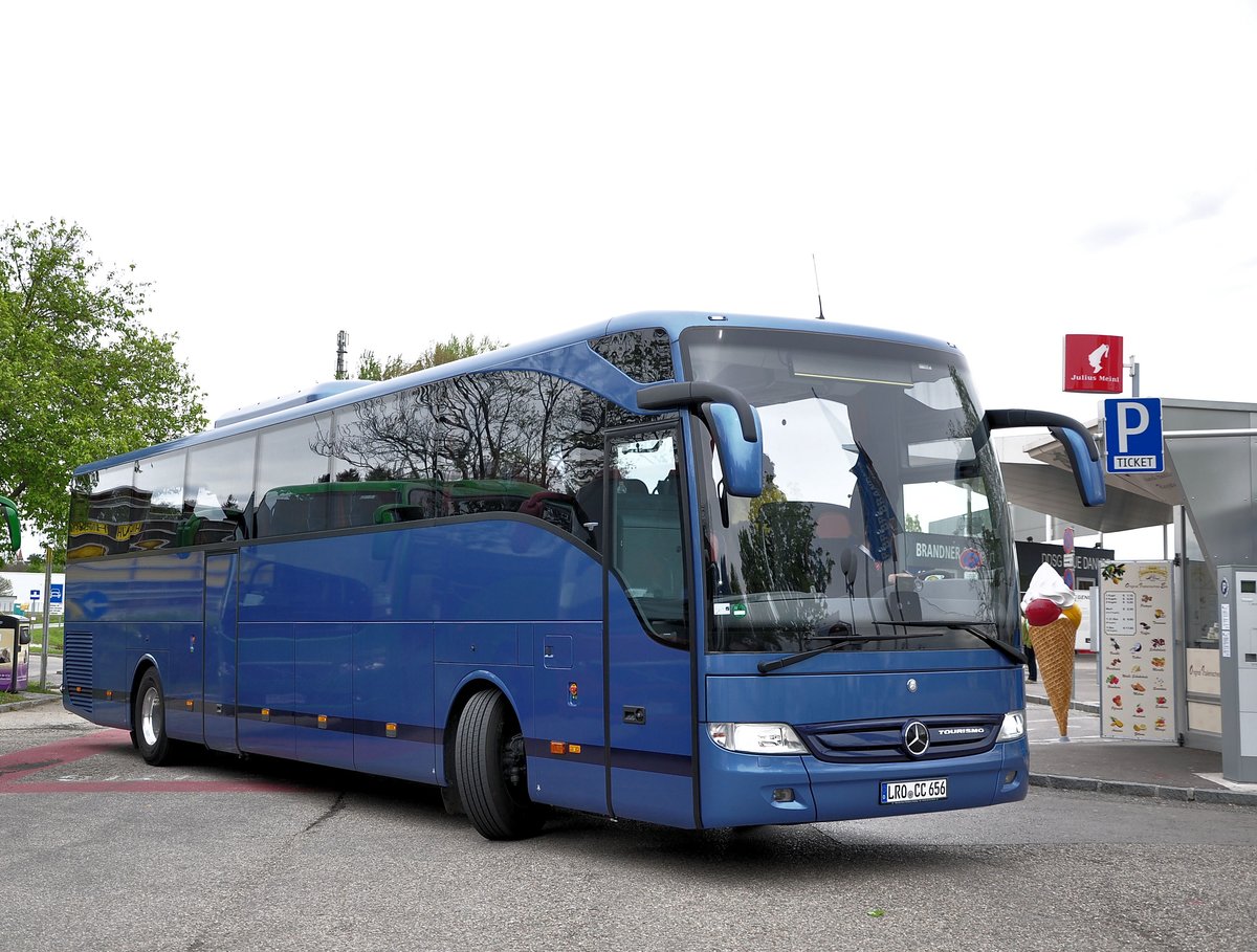 Mercedes Tourismo aus der BRD in Krems gesehen.